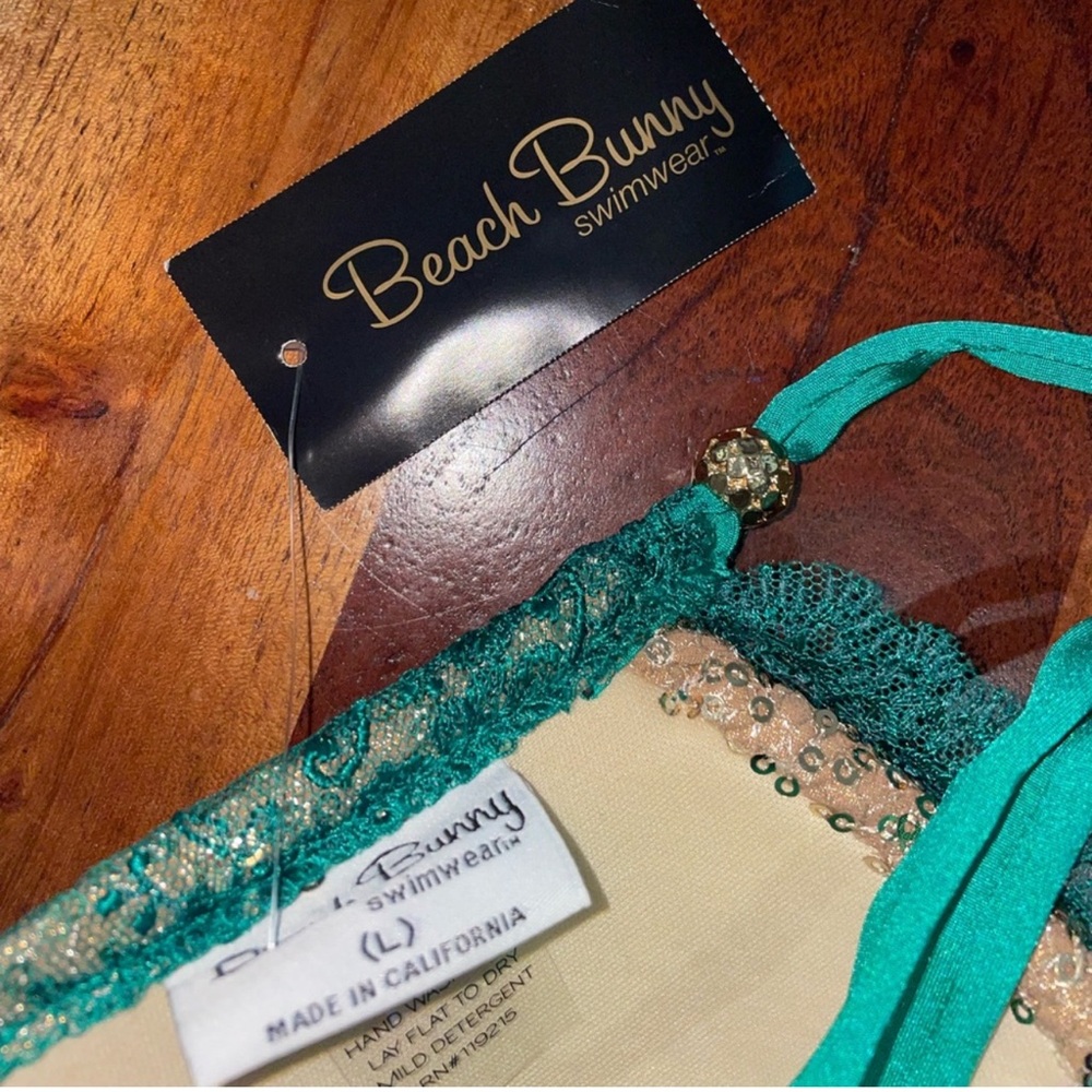 NWT Gold Dust beach bunny bikini TOP only - Picture 5 of 6